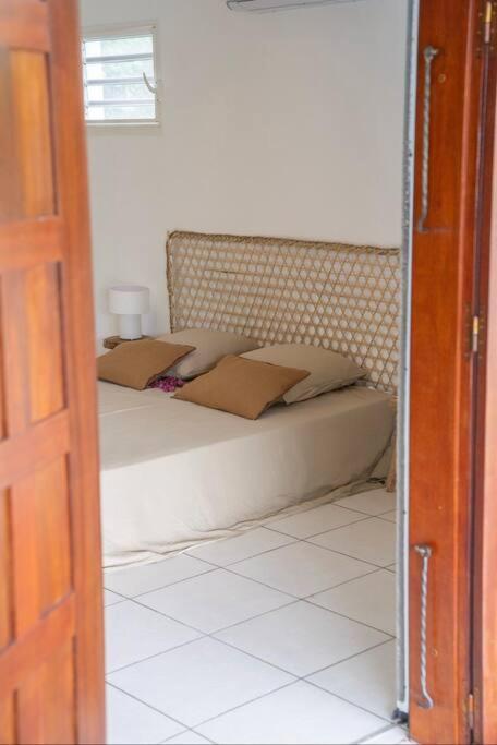 Spacieuse Villa Corossol Avec Piscine Et Jeux Exterieurs Le Gosier  Zewnętrze zdjęcie